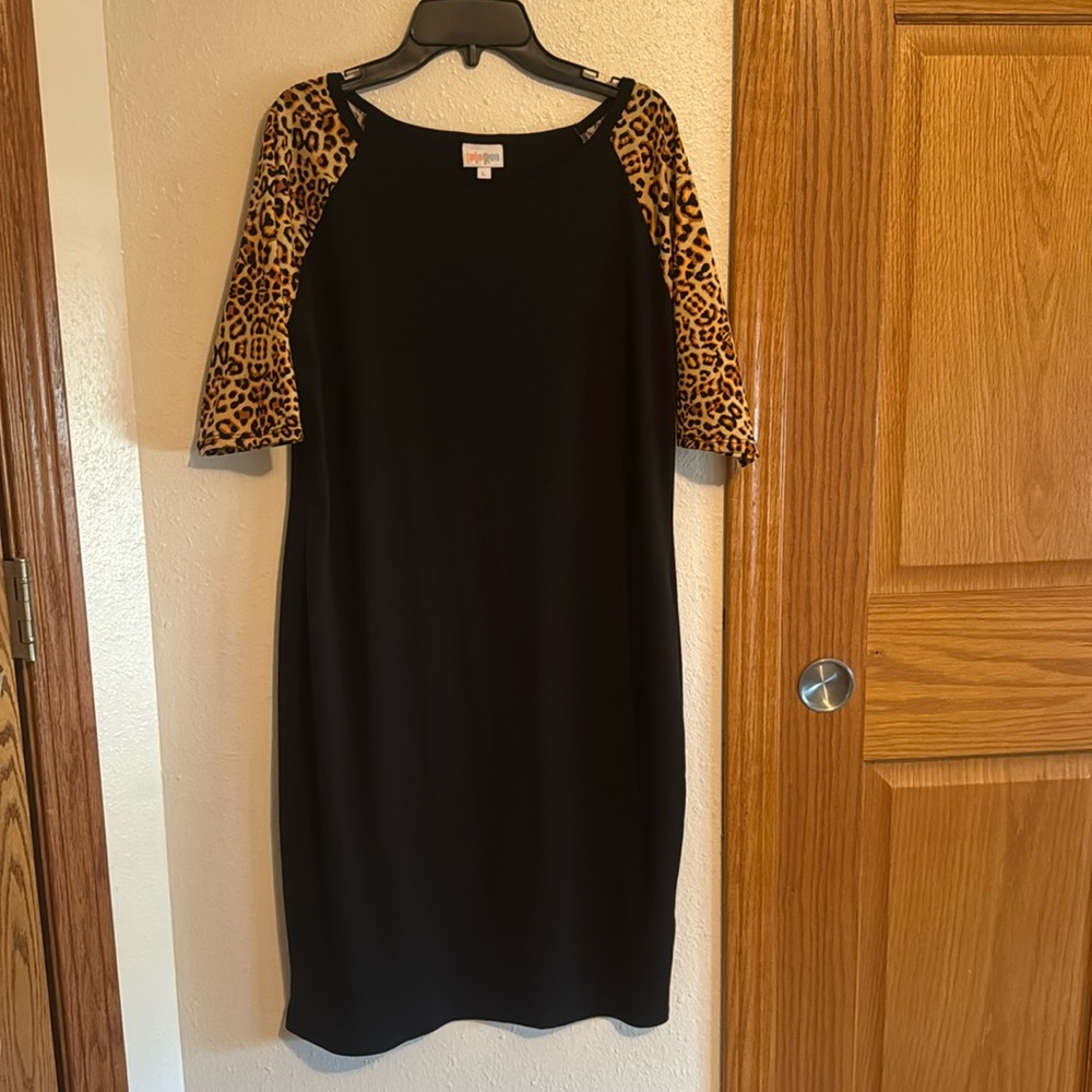 LuLaRoe Julia Dress size L